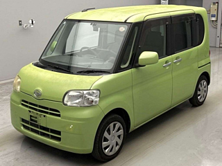 DAIHATSU TANTO 2013