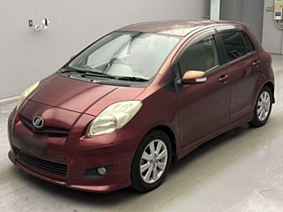 TOYOTA VITZ 2009