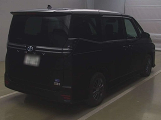 Заказать TOYOTA VOXY