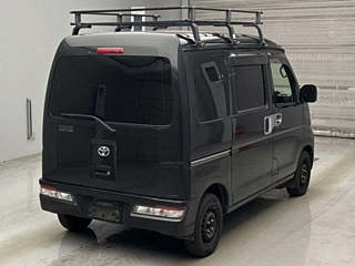 TOYOTA PIXIS VAN 2021