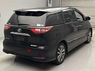 TOYOTA ESTIMA 2017