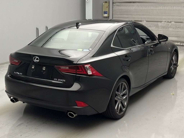 LEXUS IS 2015