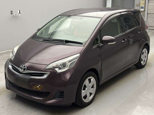 TOYOTA RACTIS 2016