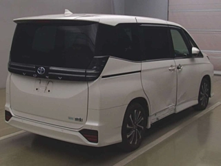 Заказать TOYOTA VOXY