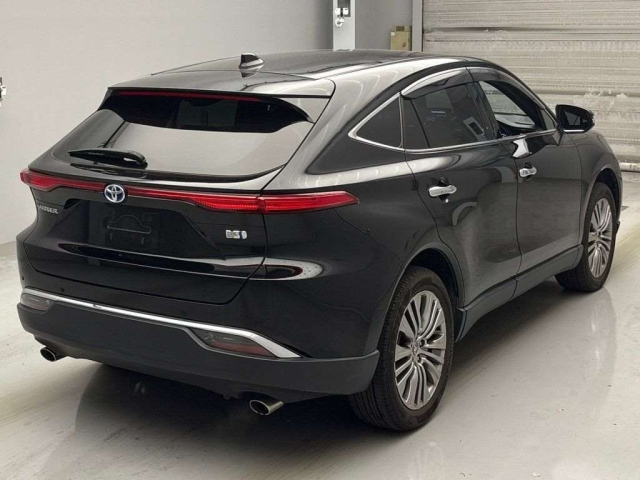 TOYOTA HARRIER 2021