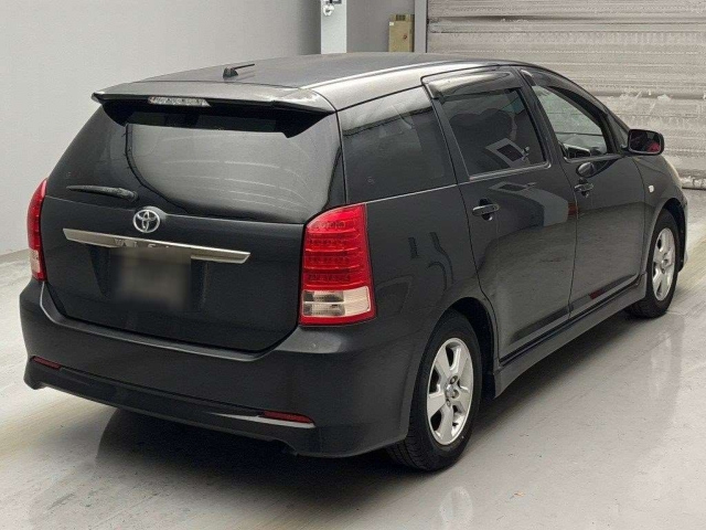 TOYOTA WISH 2009