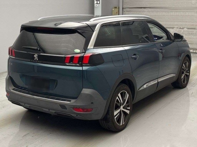 PEUGEOT 5008 2019