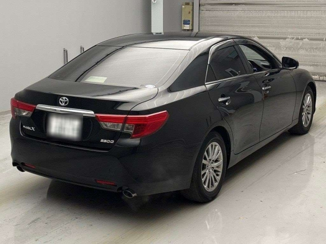 TOYOTA MARK X 2015