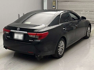 TOYOTA MARK X 2015
