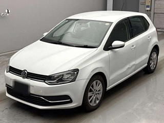 VOLKSWAGEN POLO 2016