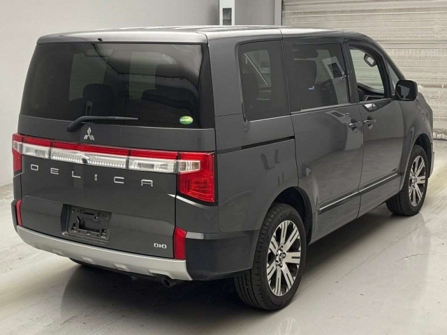 MITSUBISHI DELICA D5 2019