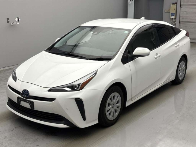 TOYOTA PRIUS 2022