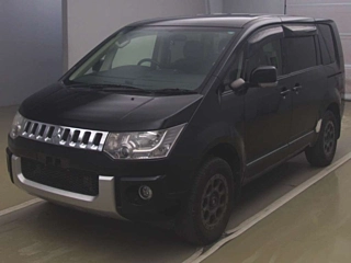 MITSUBISHI DELICA D5 2015