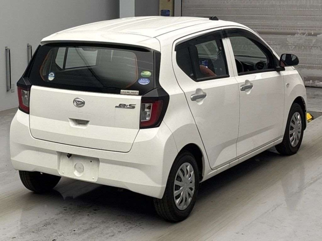 DAIHATSU MIRA E S 2020