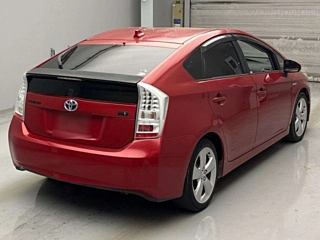 TOYOTA PRIUS 2010