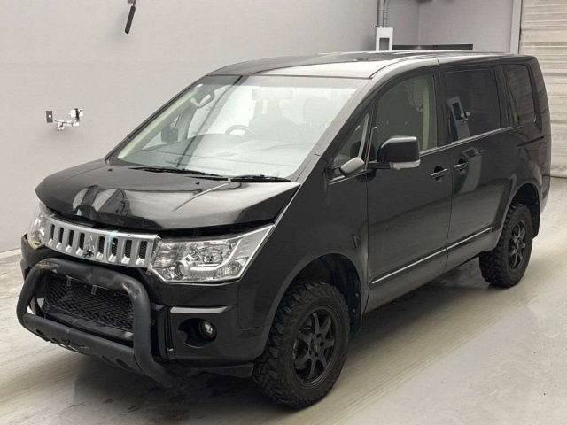 MITSUBISHI DELICA D5 2016