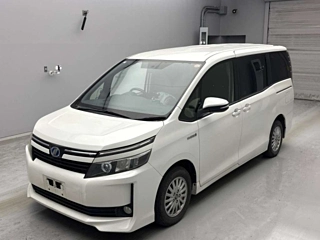 TOYOTA VOXY 2014