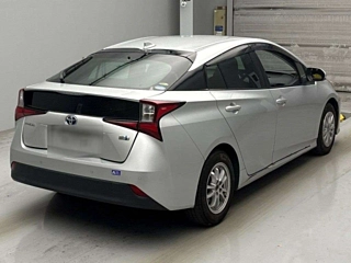 TOYOTA PRIUS 2020