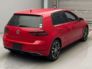 VOLKSWAGEN GOLF 2020