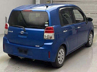 TOYOTA SPADE 2019