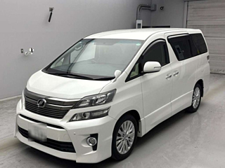 TOYOTA VELLFIRE 2013