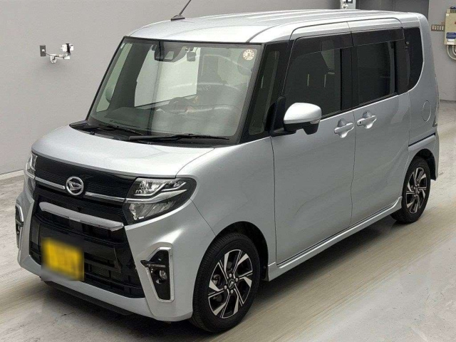 DAIHATSU TANTO 2022