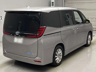 TOYOTA NOAH 2022