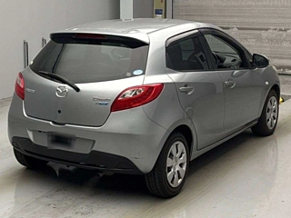 MAZDA DEMIO 2012