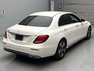 MERCEDES BENZ E CLASS 2020