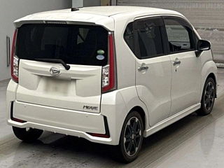 DAIHATSU MOVE 2015