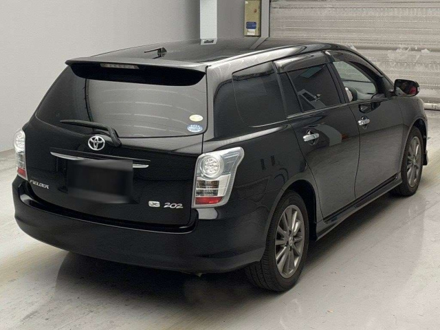 TOYOTA COROLLA FIELDER 2010