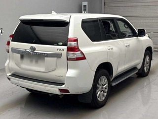TOYOTA LAND CRUISER PRADO 2016