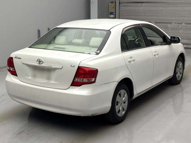 TOYOTA COROLLA AXIO 2010