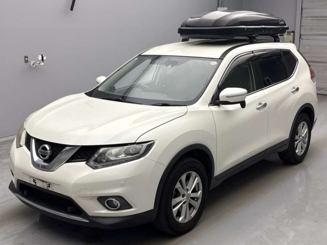 NISSAN X-TRAIL 2015