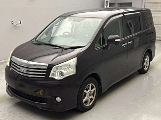 TOYOTA NOAH 2012