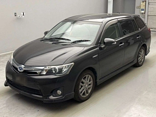 TOYOTA COROLLA FIELDER 2013