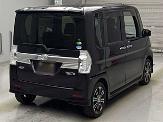 DAIHATSU TANTO 2014