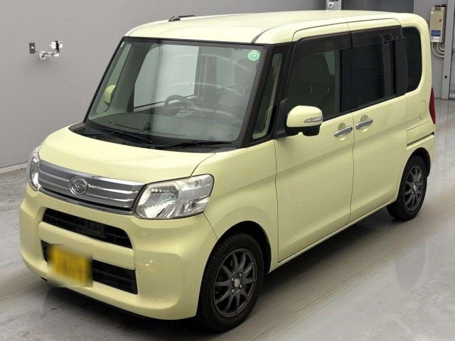 DAIHATSU TANTO 2013