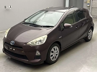TOYOTA AQUA 2014