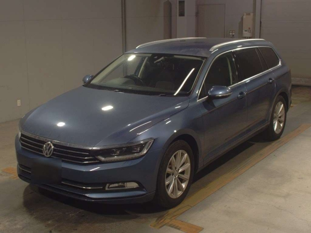 VOLKSWAGEN PASSAT VARIANT 2016