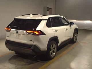 TOYOTA RAV4 2021