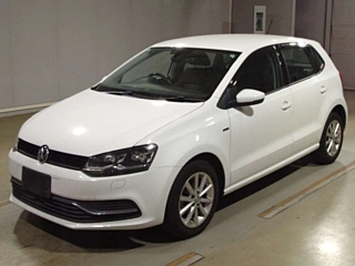 VOLKSWAGEN POLO 2015