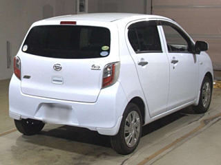DAIHATSU MIRA E S 2012