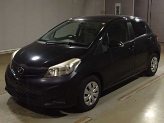 TOYOTA VITZ 2012