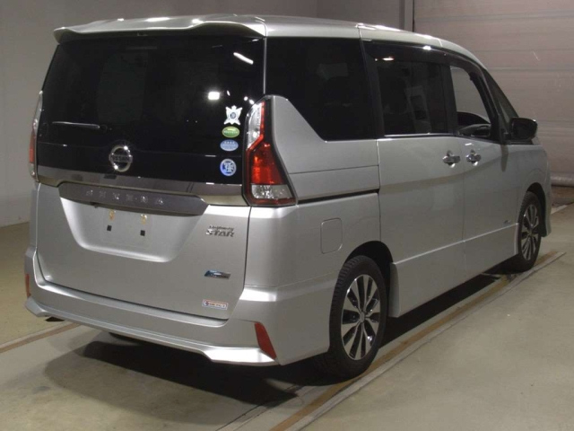 NISSAN SERENA 2017