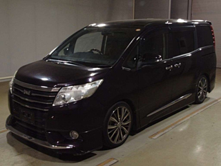 TOYOTA NOAH 2014