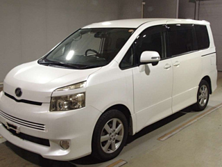 TOYOTA VOXY 2008