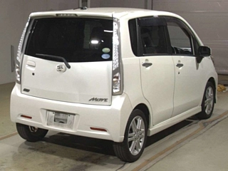 DAIHATSU MOVE 2014