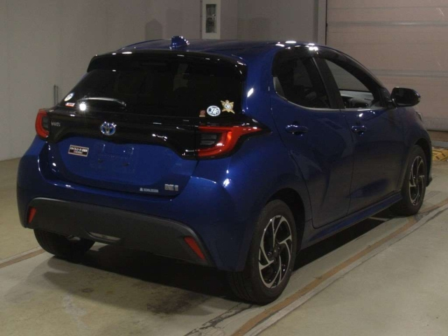 TOYOTA YARIS 2021