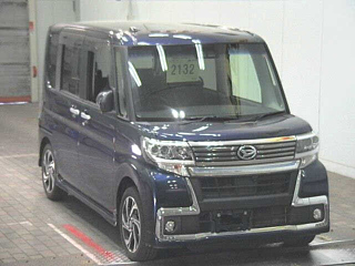 Daihatsu Tanto 2019
